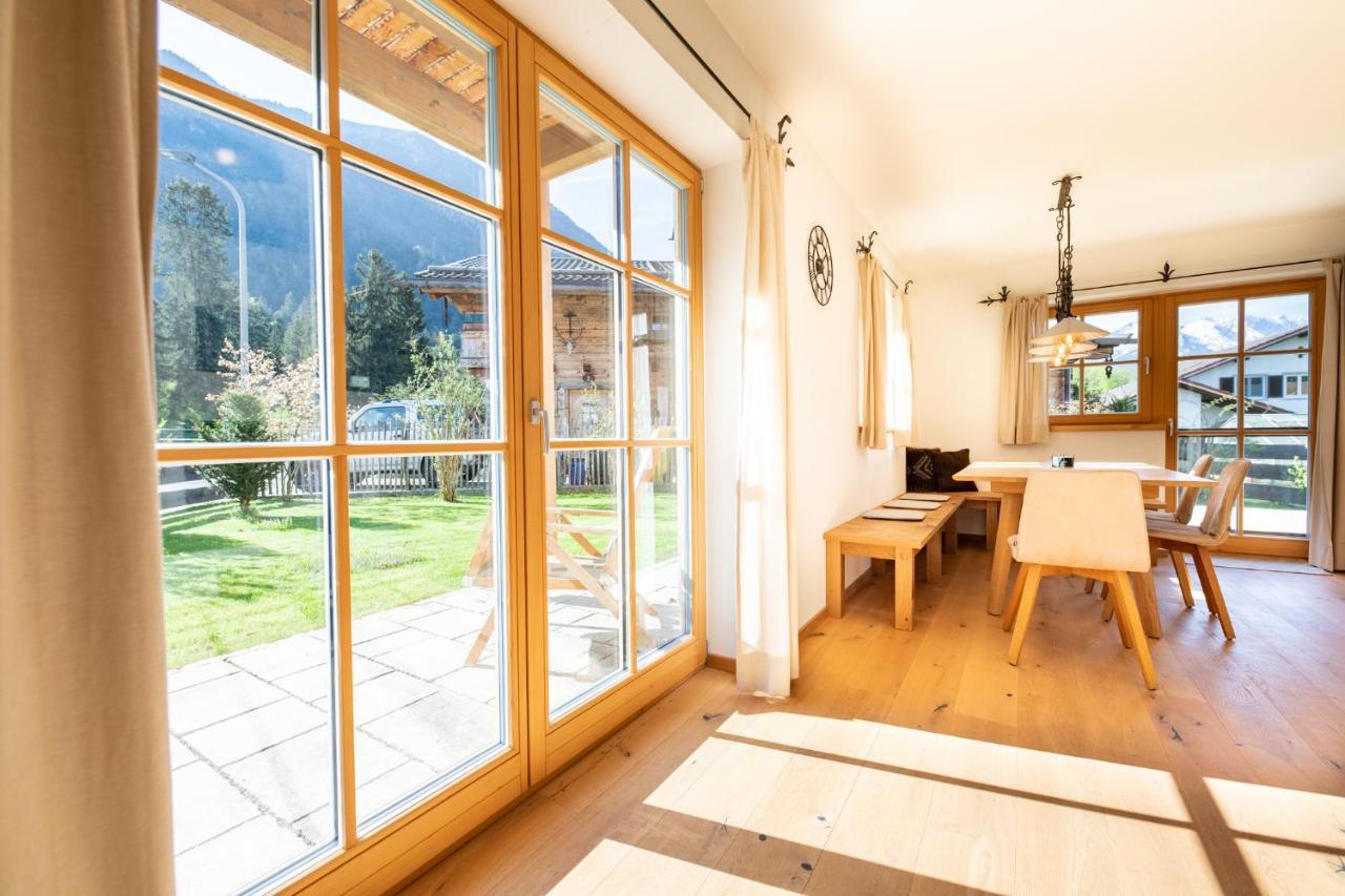 Villa Am Josefibrunnen Farchant Exterior foto