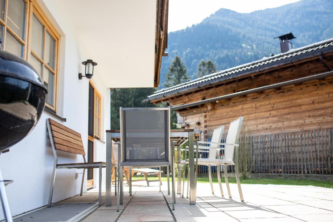 Villa Am Josefibrunnen Farchant Exterior foto
