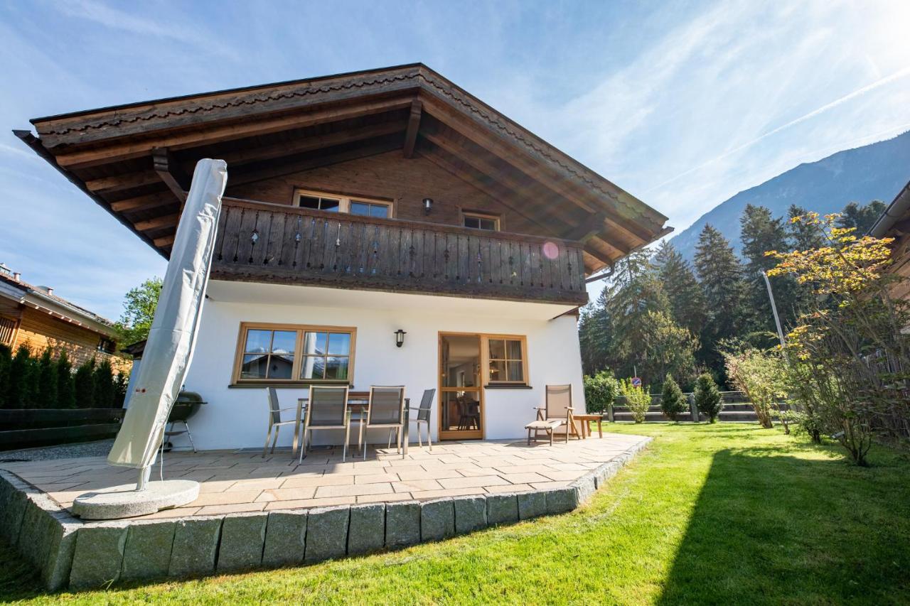 Villa Am Josefibrunnen Farchant Exterior foto